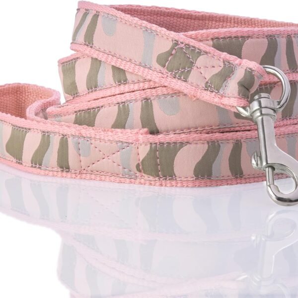 Eco-Friendly Pink Camouflage Leash Made From Recycled Webbing